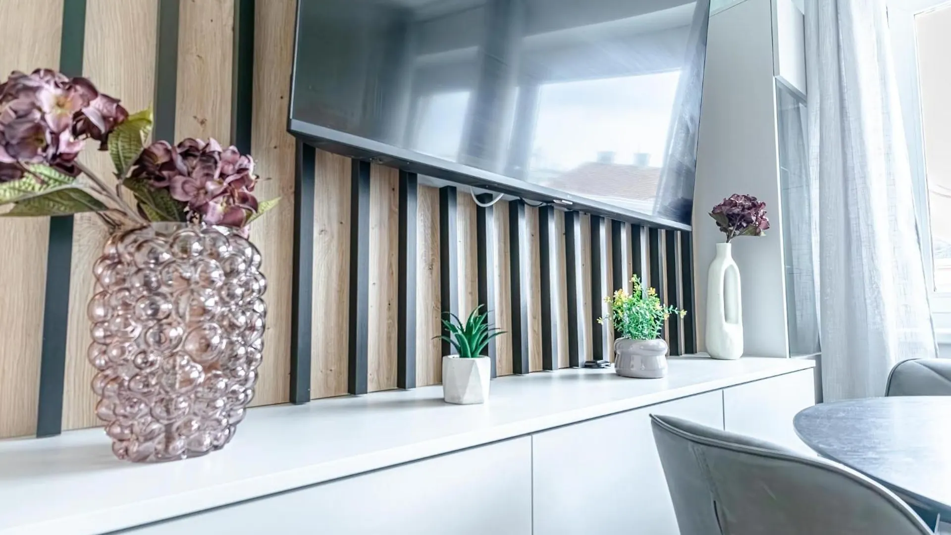 Apartment Chic 1Br And 1Lr Apt In Central Vienna