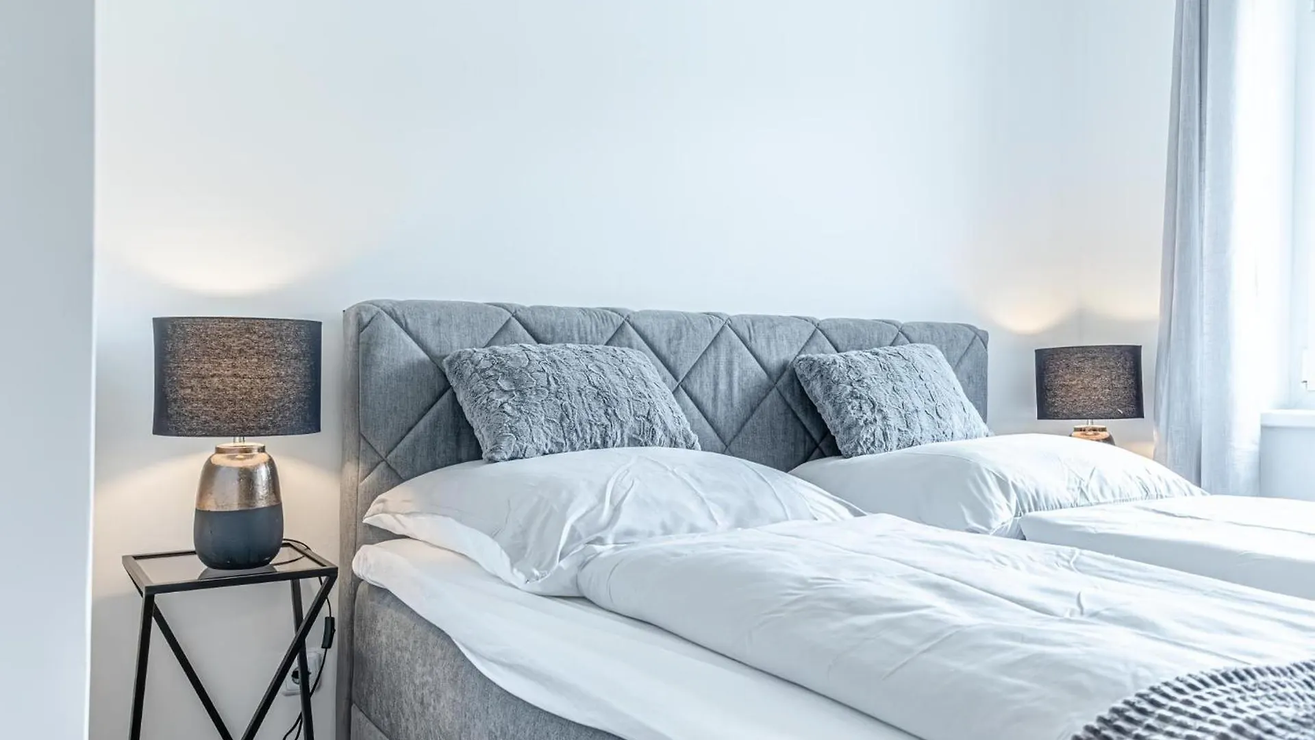 Chic 1Br And 1Lr Apt In Central Vienna Austria