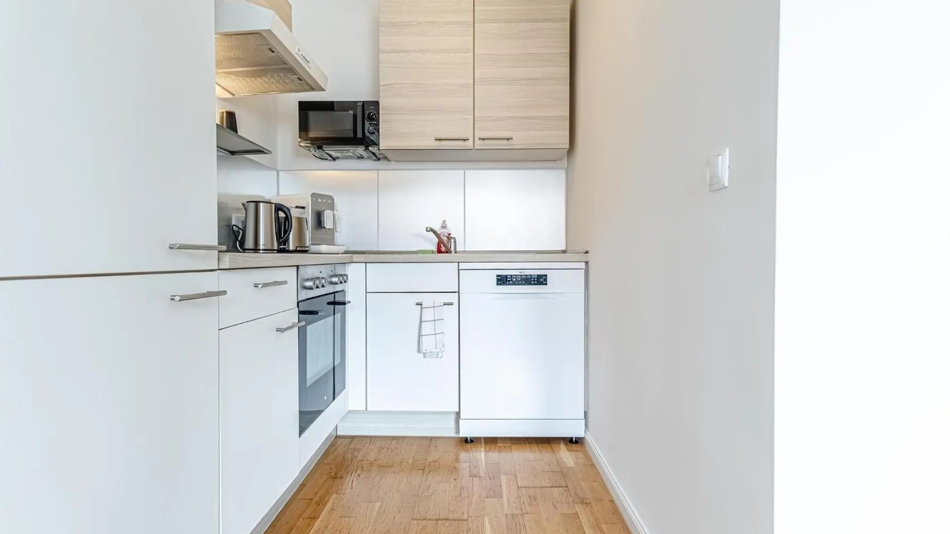 Chic 1Br And 1Lr Apt In Central Vienna Apartment